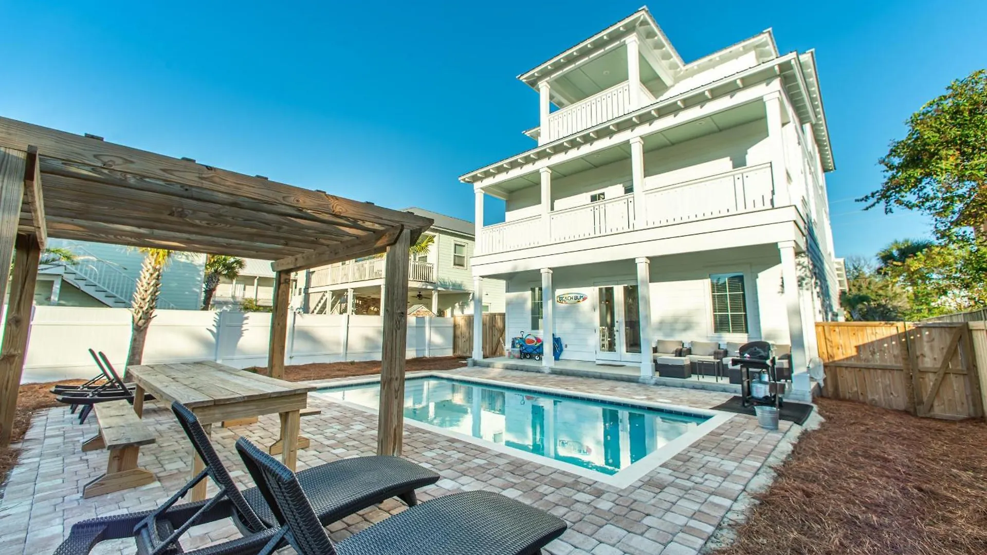 Fins Up Villa Destin